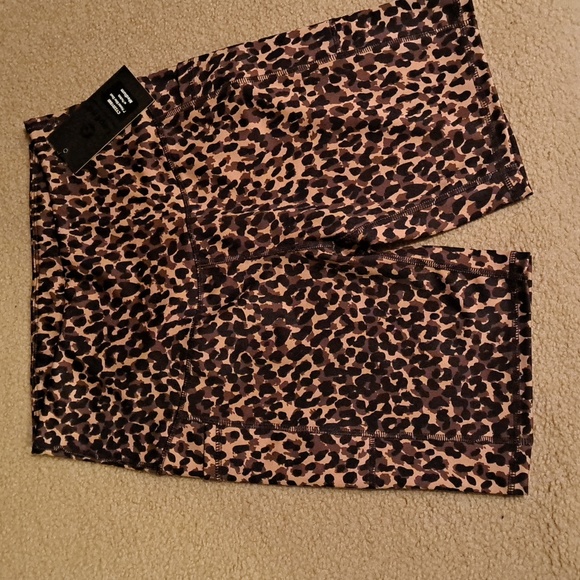 LEG END Pants - LEGEND BIKER SHORTS. MEDIUM